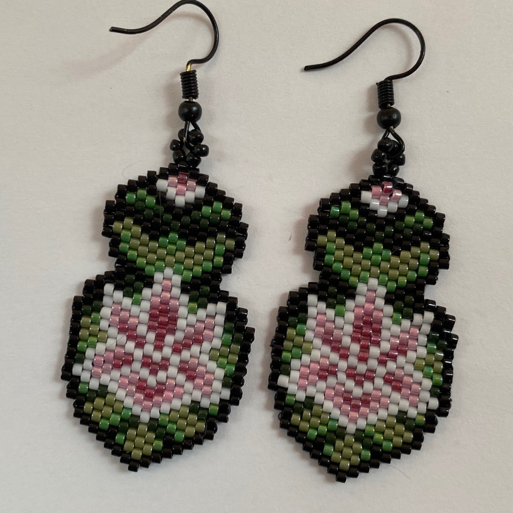 Beaded lily pad flower earrings